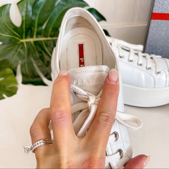 PRADA Sneakers - Picture 4 of 9